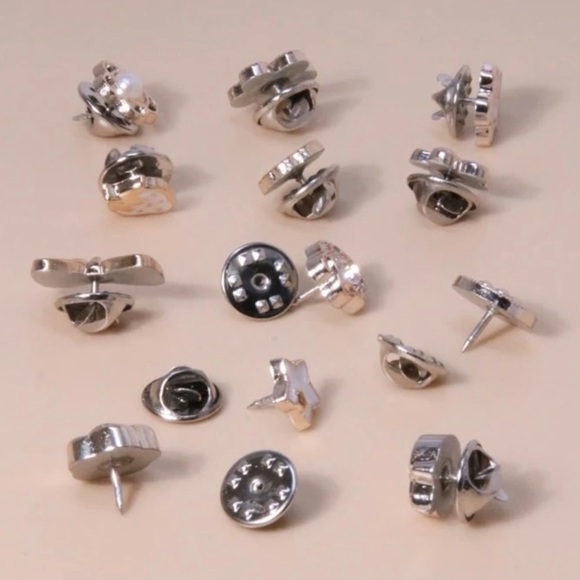 🆕 12pcs Rabbit & Bow Decor Scarf Pin - Picture 3 of 5